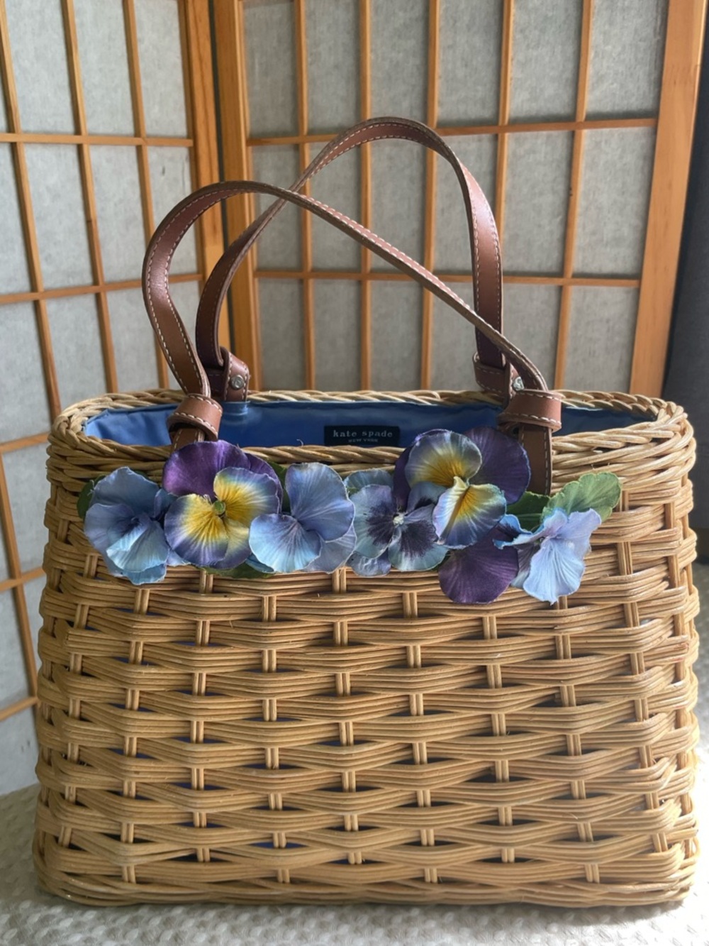 Kate Spade New
York
Wicker Bucket Bag